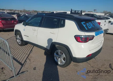 2018 Jeep Compass Latitude Fwd z USA, uszkodzony, nr VIN 3C4NJCBB7JT123785